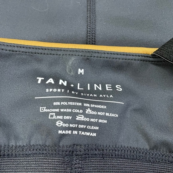 Tan + Lines Sivan Sunset Sports Bra & Los Feliz Bike Shorts Set Black/Bronze Med - Picture 8 of 9